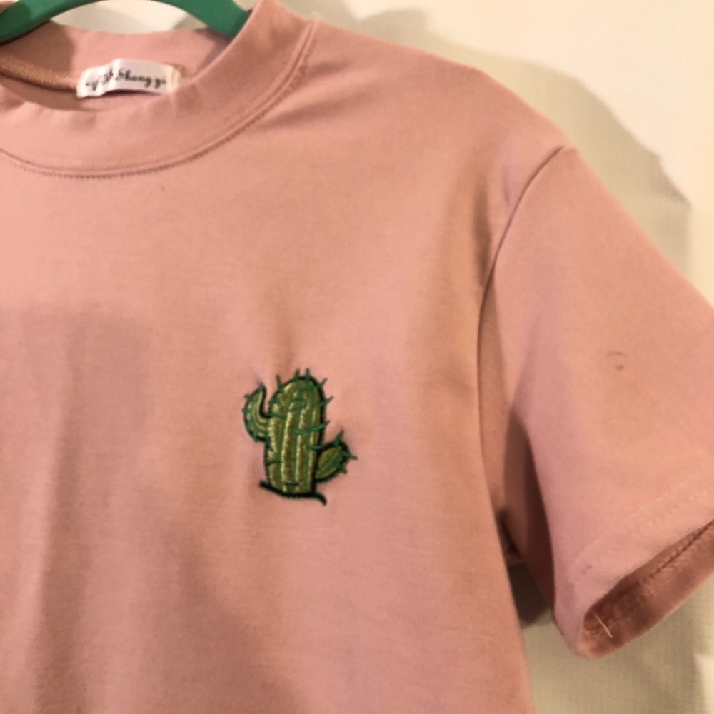 🌈💜Little Cactus Tee - Picture 2 of 5